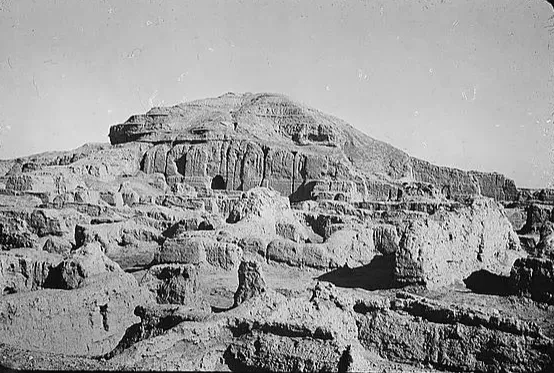 Ziggurat of Warka, Mesopotamia