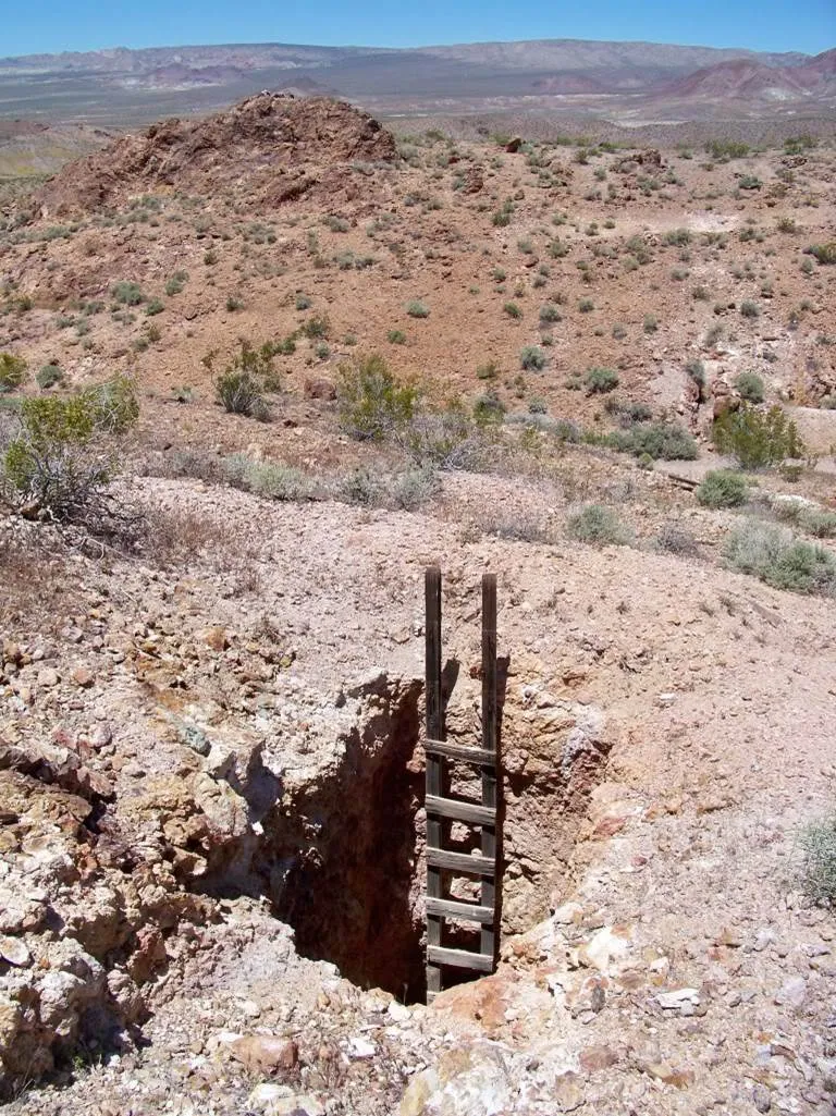 Abandoned Mine Lands (29716863261)
