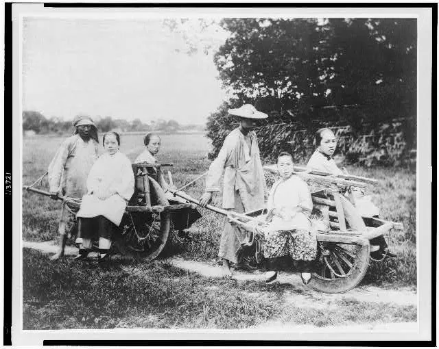 China. Passenger wheelbarrows