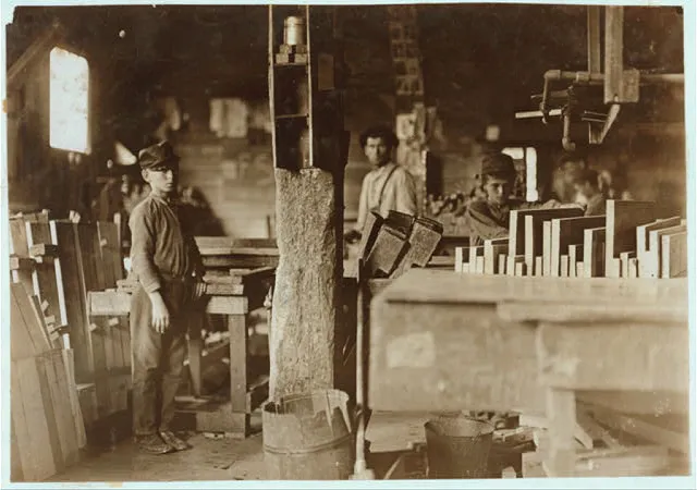 Glue Room, [N.]Y. Dimension Supply Co., Evansville, Ind. Oct. 1908.  Location: Evansville, Indiana.