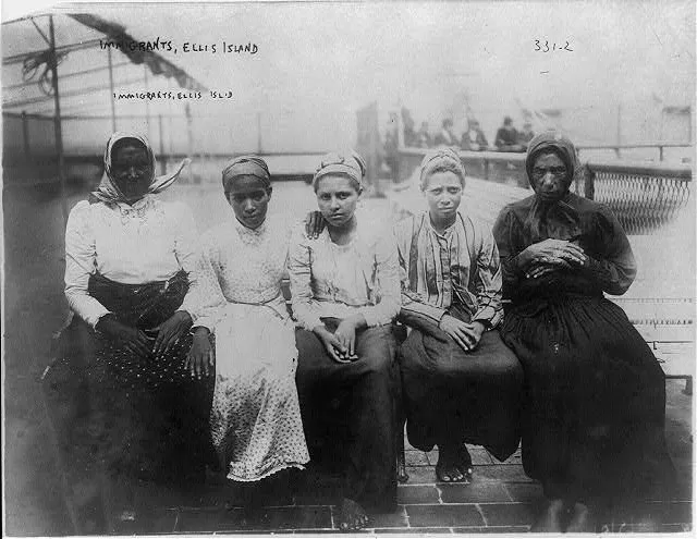 Immigrants, Ellis Island
