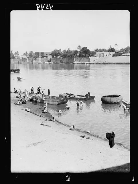 Iraq. (Mesopotamia). Baghdad. River scenes on the Tigris. Scene on the Tigris. Western bank