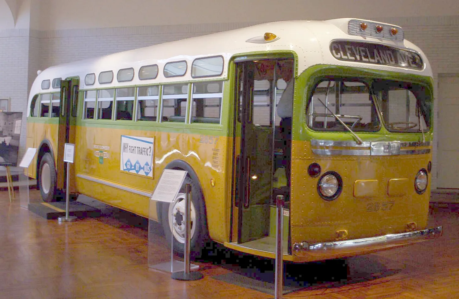 Rosa Parks Bus.jpg