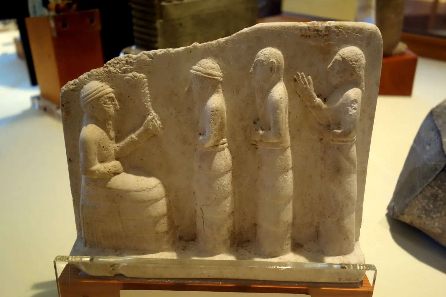 Seated king or priest with subjects or worshippers, Sumeria, Mesopotamia, c. 2800-2400 BC - Otago Museum - Dunedin, NZ - DSC04838