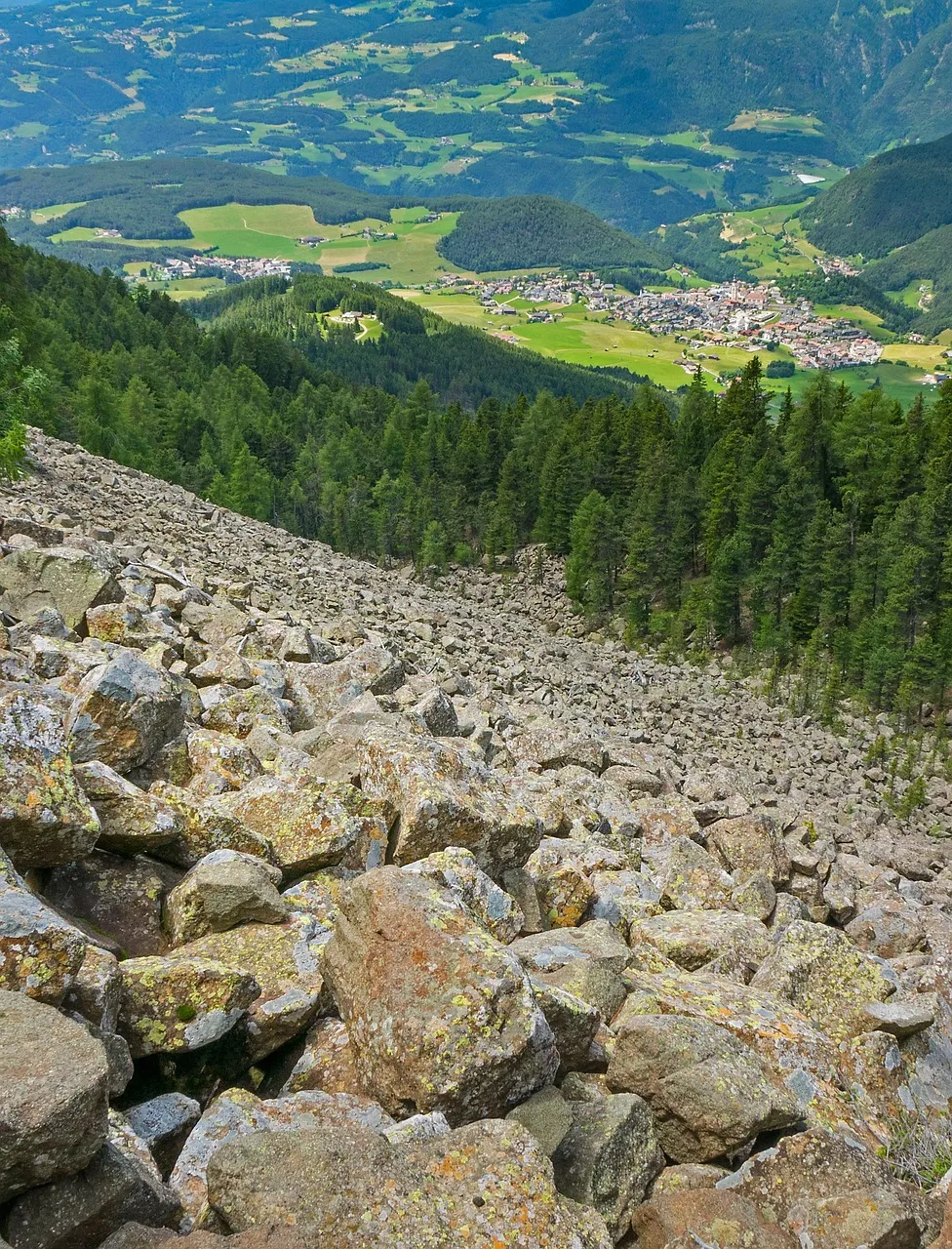rubble field, landslide, protection forest, danger, rock fall, rock masses, threat, rock, stones, rockfall, dangerous, landslide, landslide, landslide, landslide, landslide