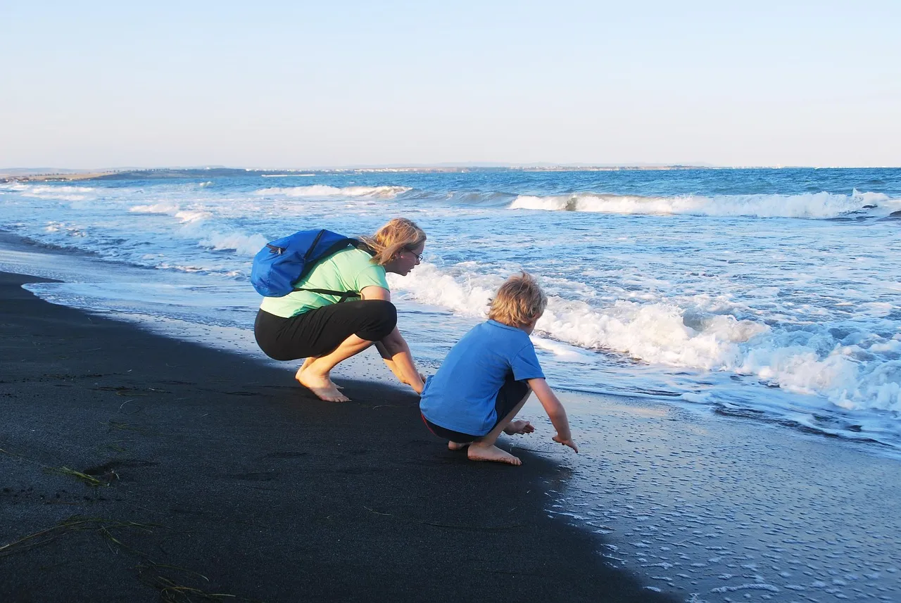 woman, boy, sea, walking, trying, feeling, mother, son, nature, toddler, sand, bulgaria, wave, blue, black sea, learning, happy, exploring, blue happy, blue learning, blue walking, blue happiness, blue sand